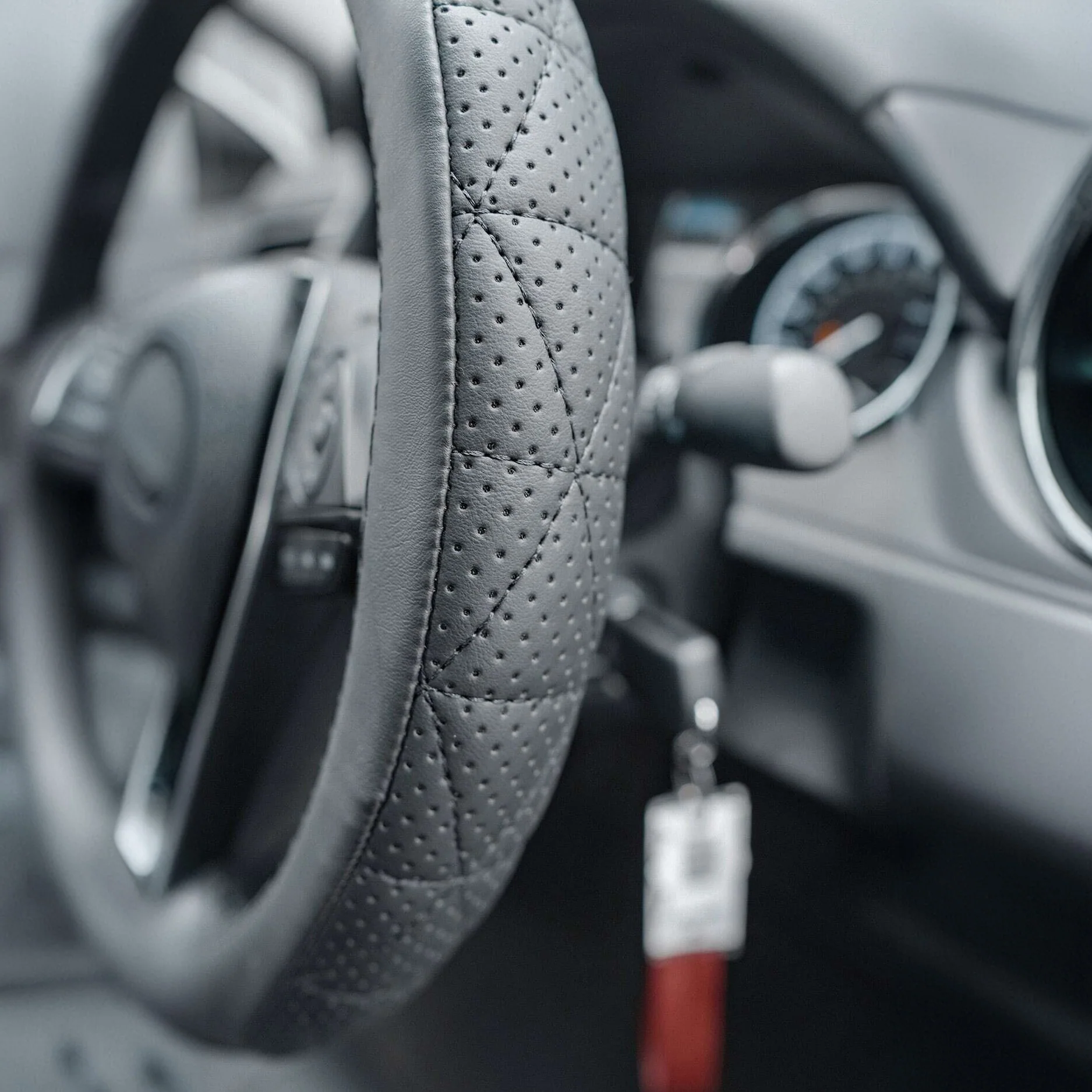 Luxury Steering Wheel Covers - Image 14